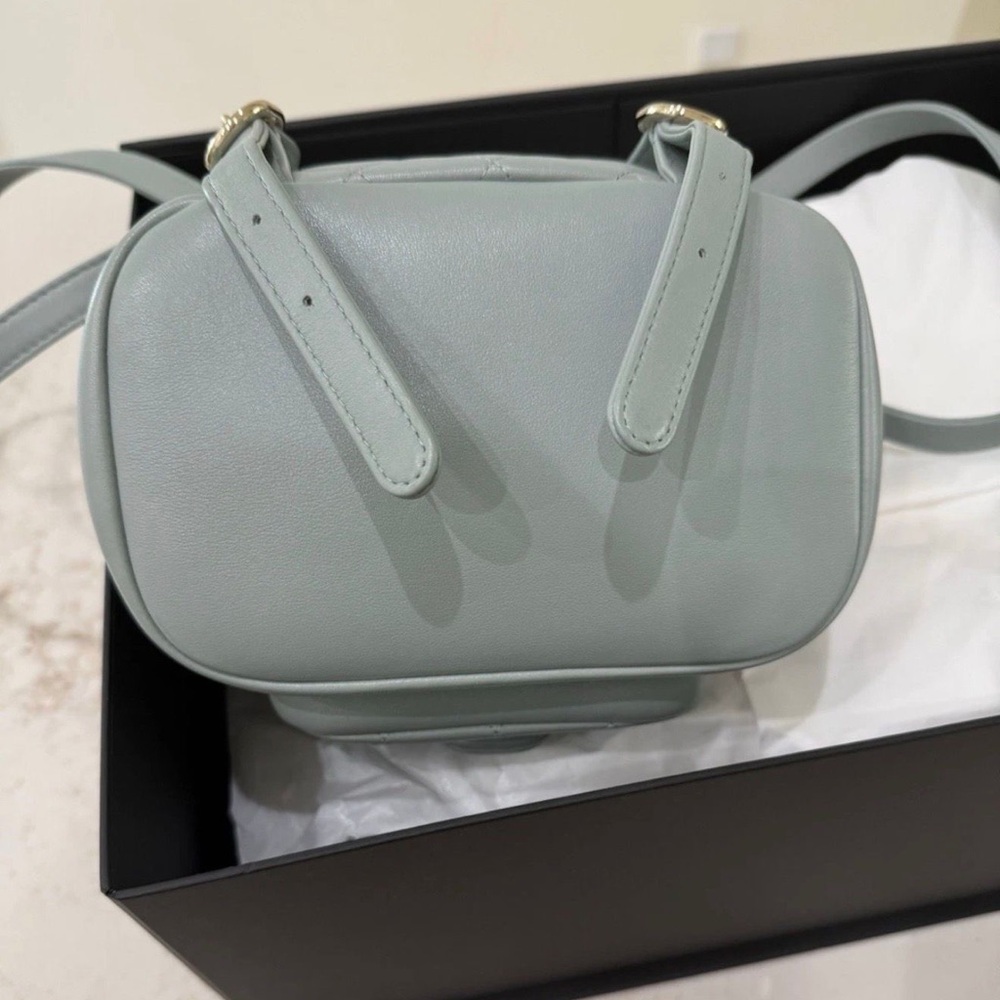 NEW CHANEL Light Blue Duma Lambskin Backpack - Picture 6 of 14